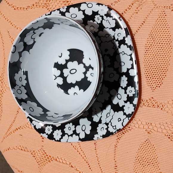 Cynthia Rowley new york beautiful Melanie flower set - Picture 2 of 8